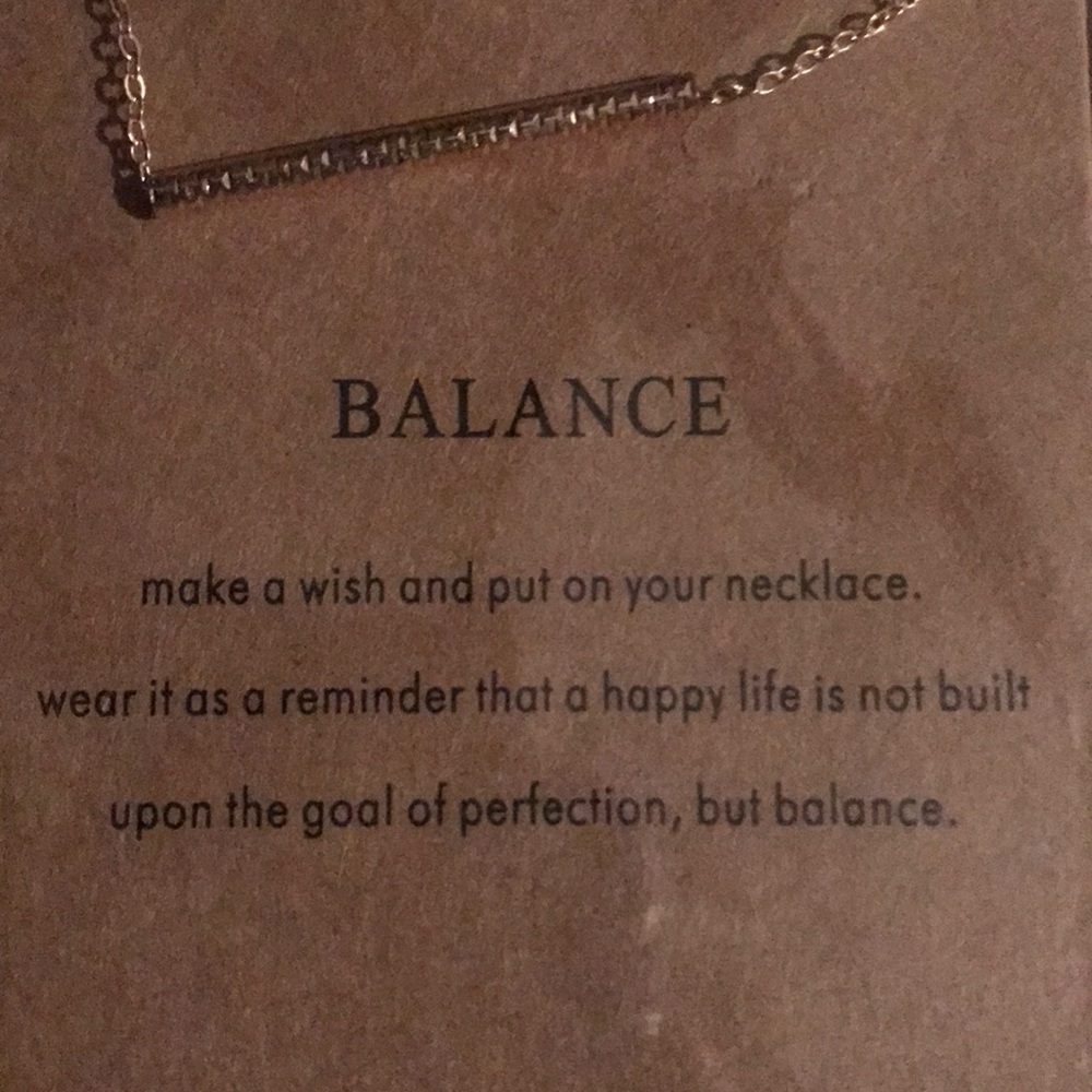 Balance necklace - Picture 4 of 4